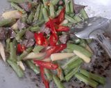 Foto langkah ke 3 dari resep Oseng buncis jagung muda.