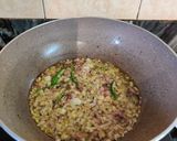 A picture of step 4 of Rajma palak curry.
