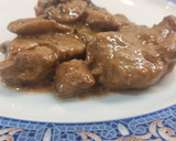 Foto del paso 8 de la receta: Solomillo cerdo en salsa strogonoff
