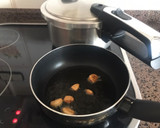 Foto del paso 3 de la receta: Acelgas con refrito de ajos
