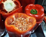 Foto del paso 5 de la receta: Pimiento al horno relleno de arroz y carne