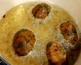 A picture of step 4 of Nargisi kofta.