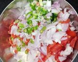 A picture of step 1 of Semolina Pakode.