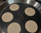 A picture of step 3 of Crispy Bhakri.