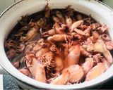 Foto langkah ke 1 dari resep Cumi asin cabe hijau.