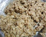 A picture of step 5 of Til Peanut chikki.