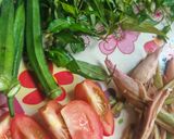 Gambar langkah 1 resipi Asam pedas ayam johor.