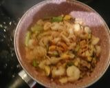 Foto del paso 7 de la receta: Pasta con frutos del mar
