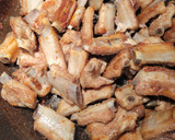 Foto del paso 6 de la receta: Costillas de Puerco en Adobo con Nopales