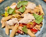 A picture of step 2 of Penne Rigate with Tuna and Leeks.