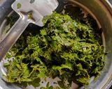 A picture of step 1 of Moringo leaves bhaji.