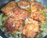 Foto del paso 11 de la receta: PICATTA de Merluza en reducción de Cerveza y Alcaparras...!