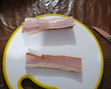 Foto del paso 2 de la receta: Ensalada de espinacas con tocino