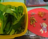 Foto langkah ke 1 dari resep Cah sawi kailan.