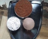 A picture of step 3 of Healthy Nachni bhakri.