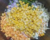 A picture of step 2 of માયોનીઝ સેન્ડવીચ.