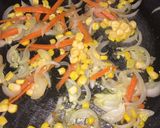 صورة لخطوة 2 من وصفة ساندويشات دجاج مسحب 👩🏼‍🍳