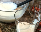 Foto del paso 7 de la receta: Crema de limón con frutillas y kiwi