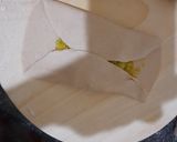 A picture of step 6 of Cabbage paratha.