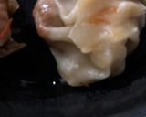 A picture of step 4 of Momos (raw papaya filling).