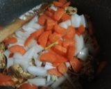 Foto del paso 2 de la receta: Estofado de pollo