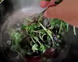 Foto langkah ke 2 dari resep Sayur bening Bayam Merah.