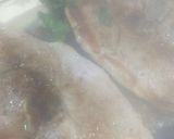 Foto del paso 3 de la receta: Chuletas marinadas con puré mixto rústico