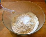 Foto del paso 2 de la receta Cómo hacer pan de espelta tradicional, receta paso a paso