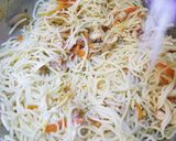 A picture of step 5 of Street Style Chicken Noodles.