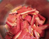 A picture of step 1 of Carrot paneer Halwa.