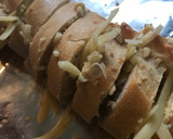 Foto del paso 4 de la receta: Pan de ajo y queso