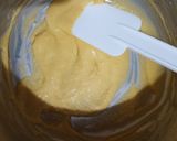 Foto langkah ke 2 dari resep Japanese Fluffy Pancake ala Shelly.