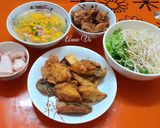 Hình bước làm 4 của món Cơm nhà nhiều món hấp dẫn