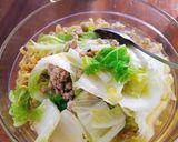 Hình bước làm 4 của món Mì tôm nấu thịt băm, cải thảo