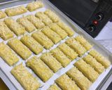 Foto langkah ke 3 dari resep Kastengel semi premium (tanpa telur, tanpa mixer).