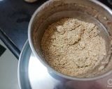 A picture of step 9 of Rawbanana,peanut crispies.