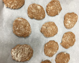 Foto del paso 5 de la receta: Galletas de chocolate y mango, sin azúcar muy sanas
