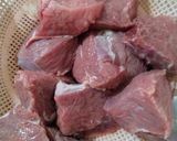 Foto langkah ke 1 dari resep Asam Padeh Daging.