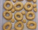 Foto langkah ke 6 dari resep Donat Empuk dan berongga Anti Gagal.