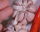 Hình bước làm 1 của món Lạc rang tỏi ớt