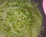 Foto langkah ke 3 dari resep Sayur labu siam.