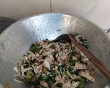 Foto langkah ke 5 dari resep Oseng Nangka Muda Daun Melinjo.