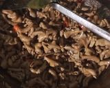 Foto langkah ke 3 dari resep Oseng Usus Ayam.