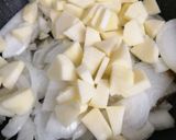 Foto del paso 6 de la receta Solomillo de cerdo con salsa de manzana y cebolla