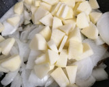 Foto del paso 6 de la receta: Solomillo de cerdo con salsa de manzana y cebolla
