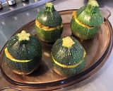 Une image de l'étape 11 de Courgettes rondes en cocotte farcies chair à saucisse et épices.