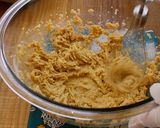 A picture of step 4 of Rum and Cinnamon Flavored Dried Fruits Butter Cake.