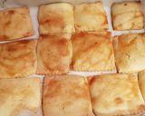 A picture of step 7 of Bocconotti Romani.