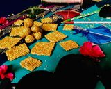 તલ ની ચીક્કી (Til Chikki Recipe In Gujarati) રેસીપી સ્ટેપ7ફોટો