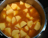 Foto del paso 5 de la receta: Patatas con costillas y níscalos